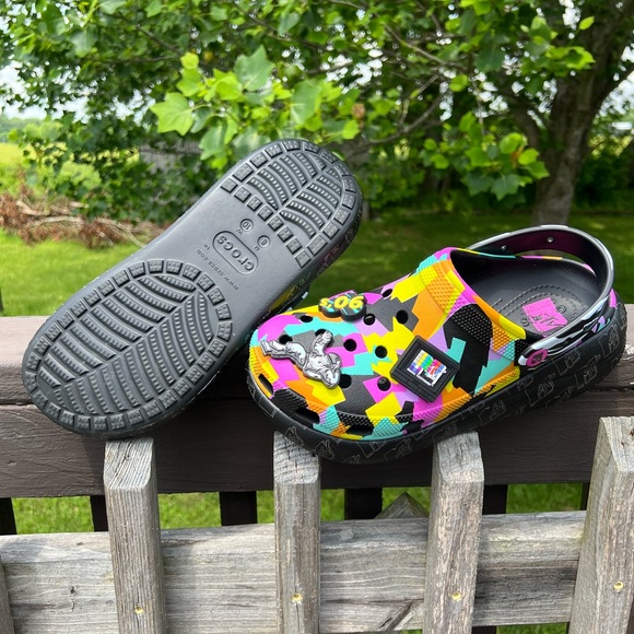 Limited edition sold out crocs mtv crush clogs 10 - Picture 3 of 8